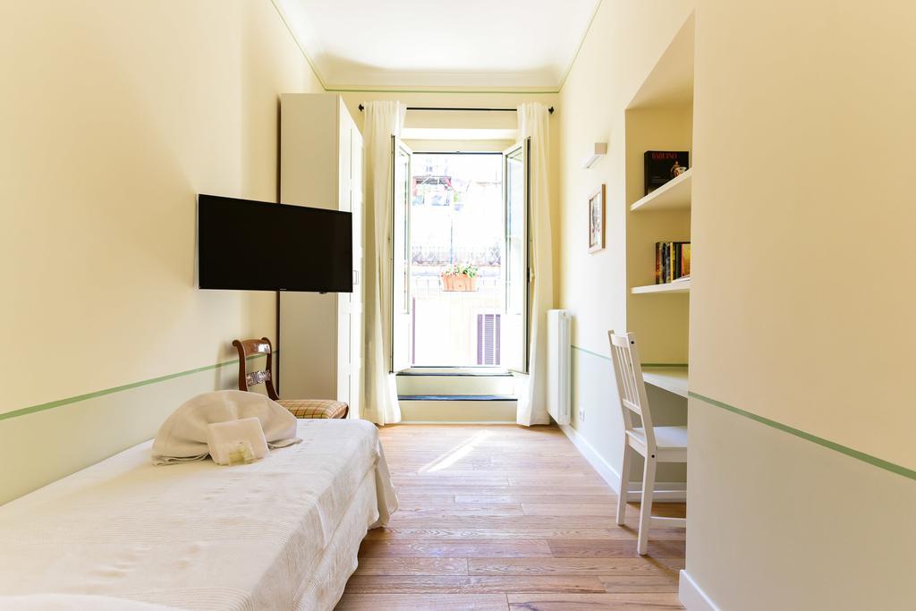 Bright And Comfy 3 Bedroom In Monti Appartamento Roma